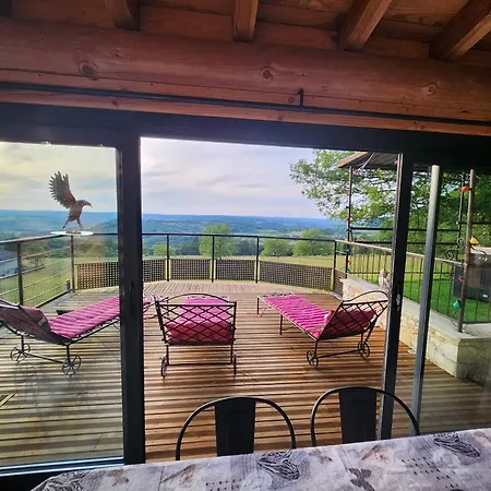 Chalet En Rondins Avec - 5 Personnes Montmurat