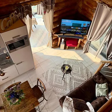 En Rondins Avec - 5 Personnes شاليه